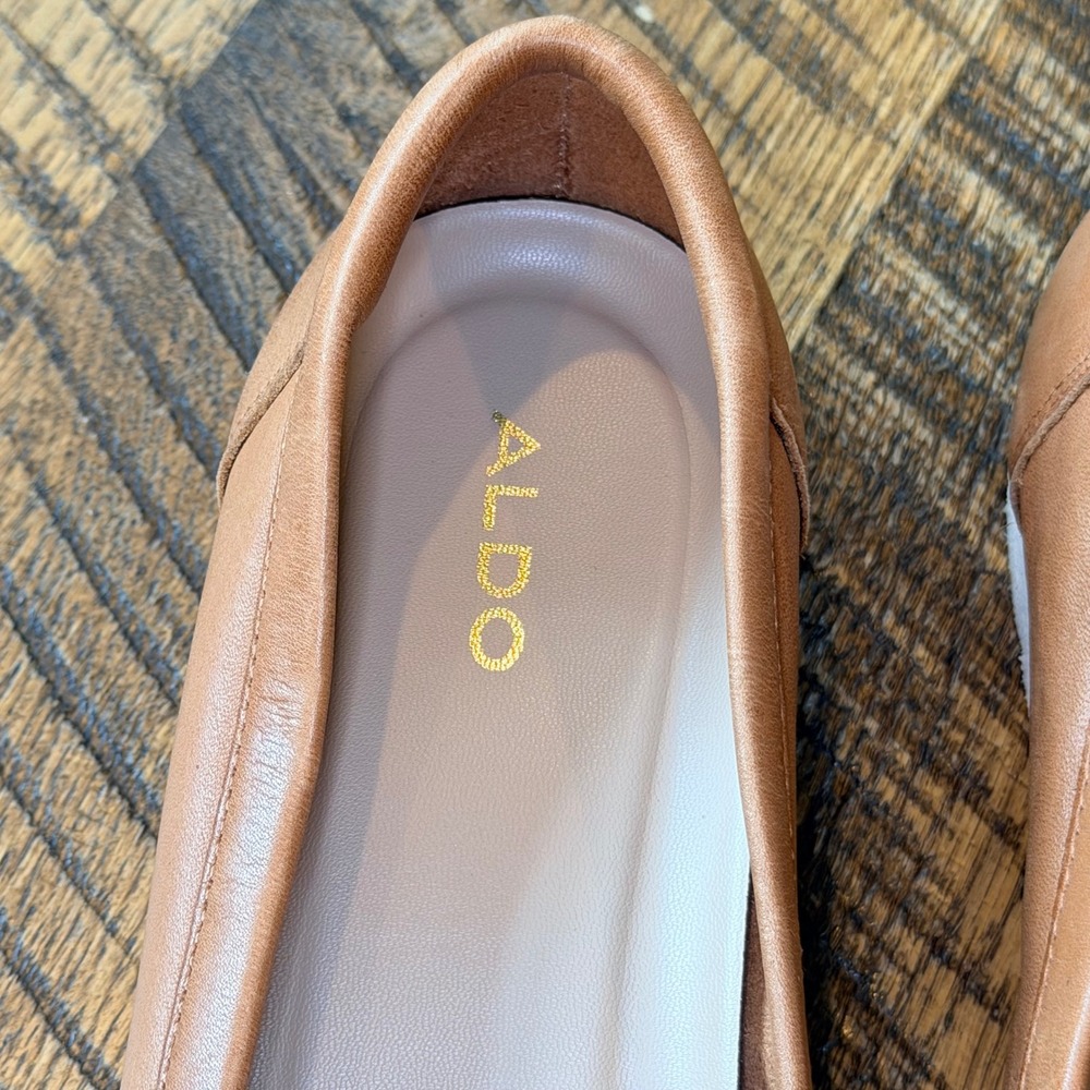 ALDO Rheildanflex Leather Loafer Women's 8.5 Tan Slip On Shoe Minimalist Chic - Picture 6 of 10
